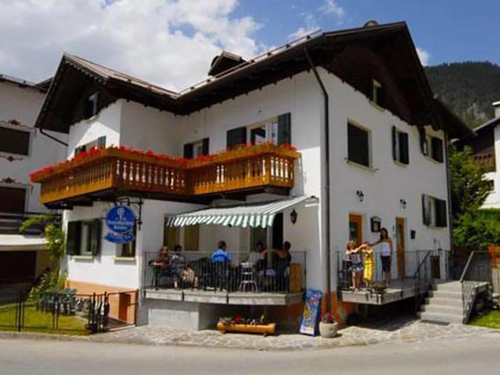B&B Meuble Giustina Auronzo di Cadore 2*,